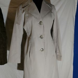 Anne Klein long rain coat size small
